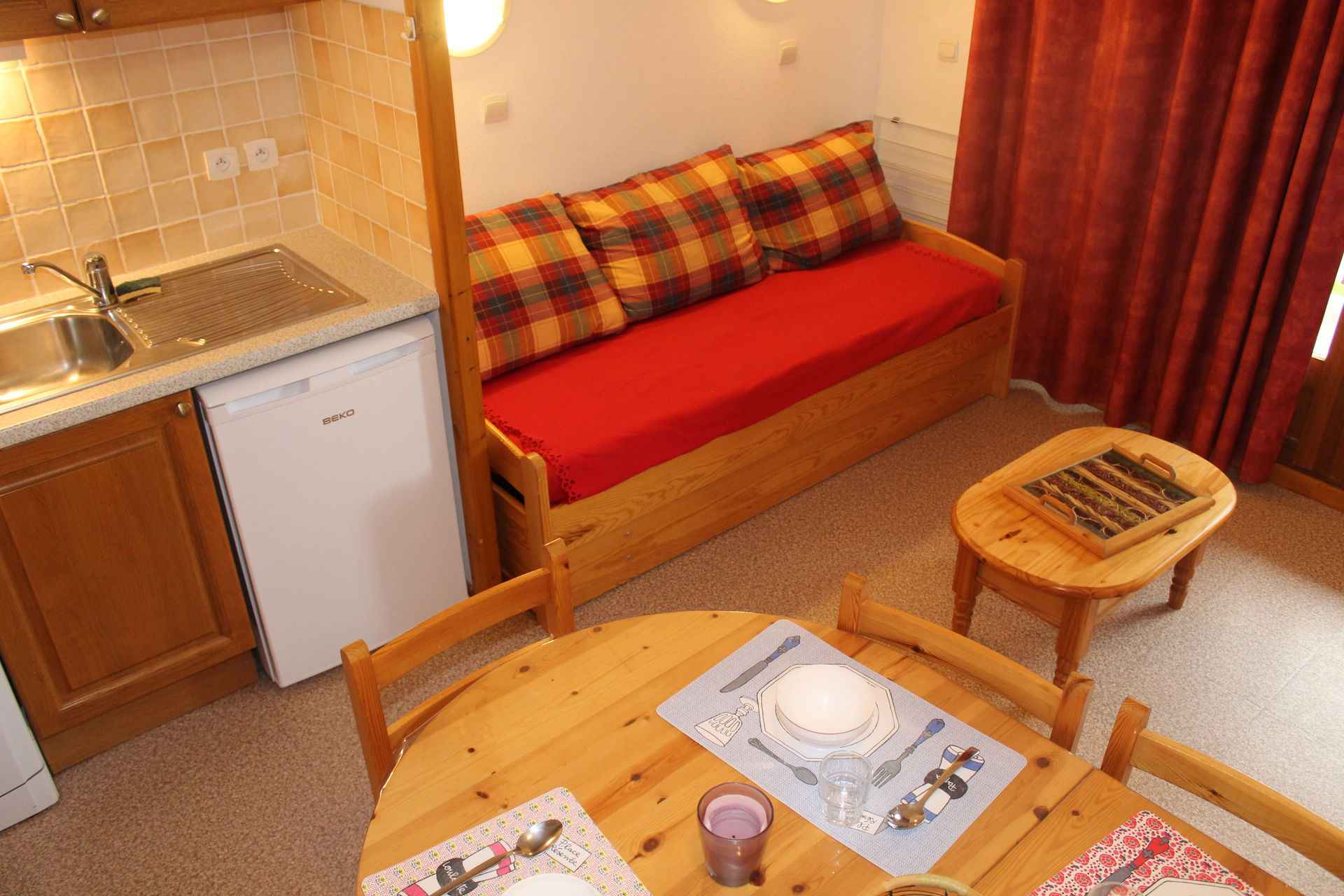 Location f2 6 personnes à La Joue du Loup (L'horizon blanc)
